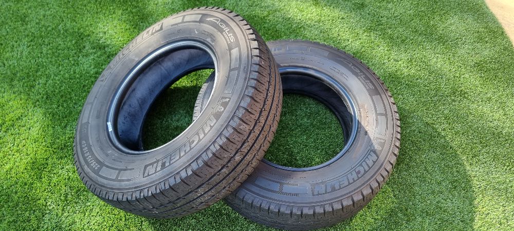 2 x Michelin Agilis (Green) 225/75 16 CP (M+S) tyres