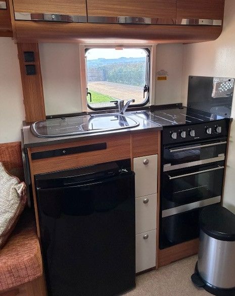 2013 Adria Adora Seine 4 berth + accessories